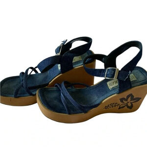 No Rules Plateform heels jeans sole and floral pattern size 7